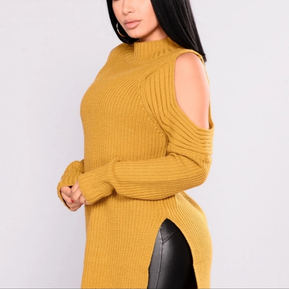 Fashion Nova Mustard Cold Shoulder Knitted Hi-Low Sweater Type Top Size S/M